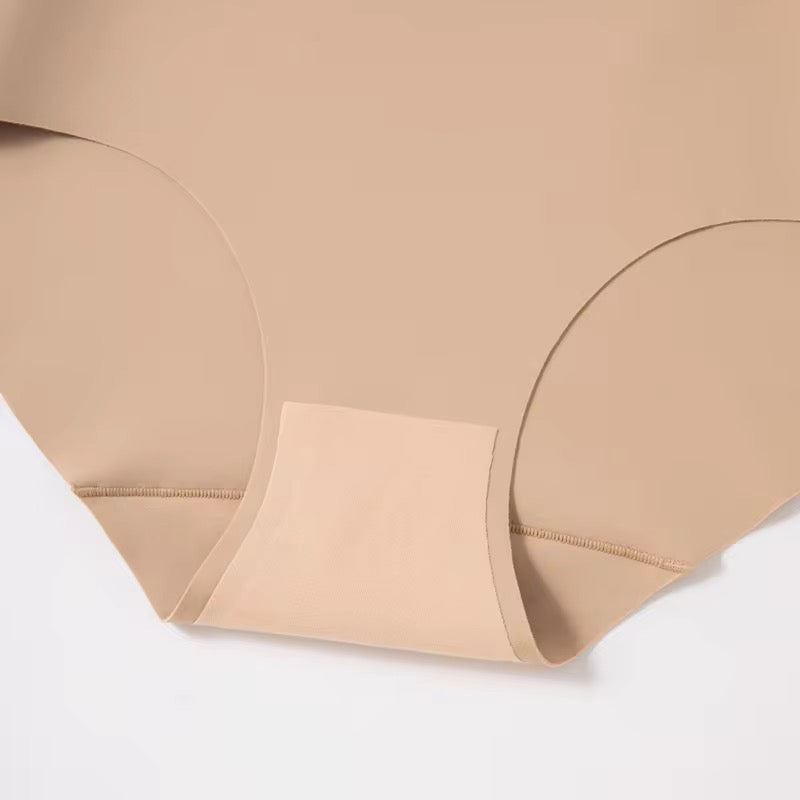 Intimates 04 - Sömlösa shape-trosor Light support.