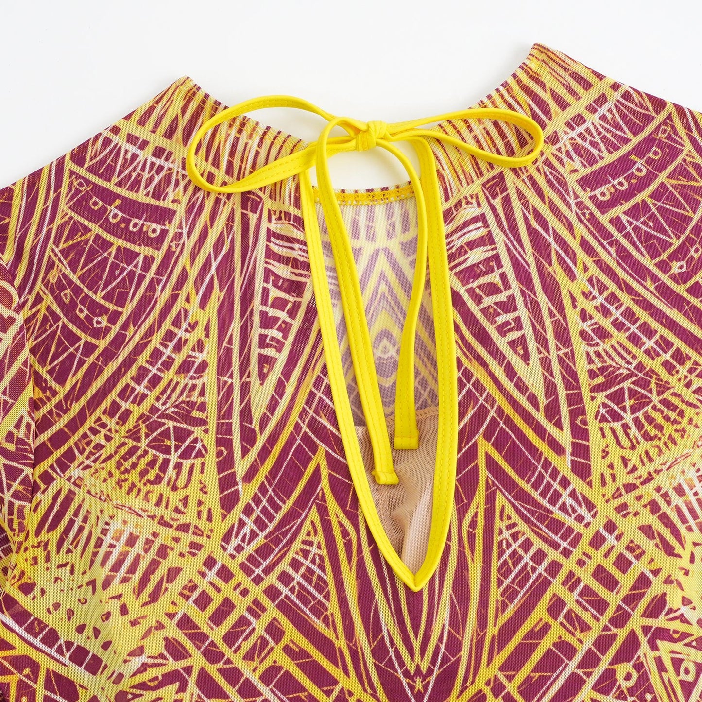 Radiant05 – Tan-Through baddräkt med shorts SPF50